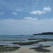 海がきれいなサトウキビの島