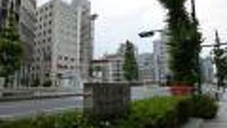 毎時0分に鐘の音が