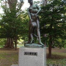 母親の強い愛情を感じる作品