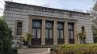 青淵文庫(国指定重要文化財) 渋沢栄一 小爵 記念