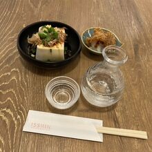 えのきおろし、冷奴に麒麟山