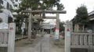 商店街にあります