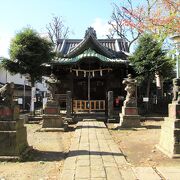 歴史を感じる神社