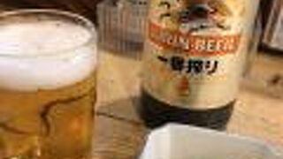 今回はサラダたっぷり…ヘルシーな一杯だった