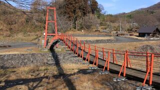 珍しい釣橋を見つけてつい立ち寄ってしまいました