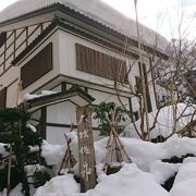 雪景色が似合う秘境の温泉宿