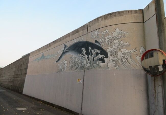 広島拘置所の壁画
