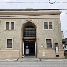 旧和泉銀行本店