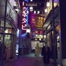 昭和初期の街の繁華街を再現