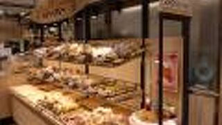 阪急うめだ本店にある安くて美味しい惣菜パンや菓子パン（3月末閉店らしい）