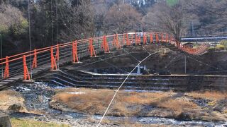 目に飛び込んできました