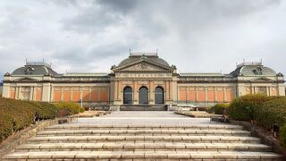 建物は素晴らしかった。展示は企画による