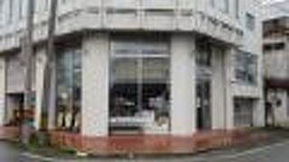 レトロな雑貨が山積み