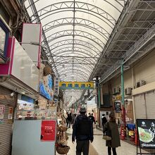 アーケードの商店街