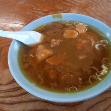 カレーラーメン600円