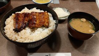 人気店で食文化の違いを感じる