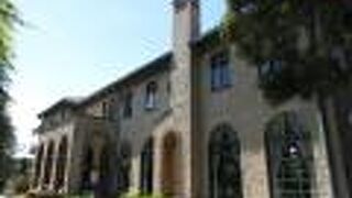 建物、庭園、無料公開。