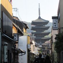八坂の塔へ続く道