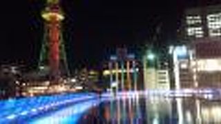 多彩の色のイルミネーションがとてもきれい