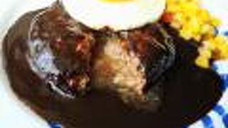 女性客に大人気のハンバーグで有名です。