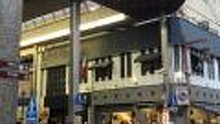 近鉄奈良駅からすぐ！