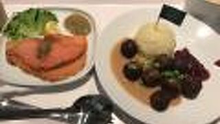 スウェーデンの味を楽しむ