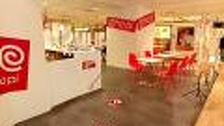 イートインスペースも