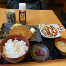 まぐろメンチカツといわしハンバーグ