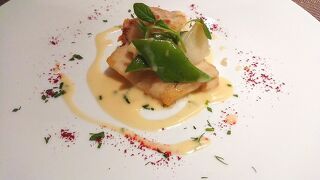 ブラッスリーローリエ