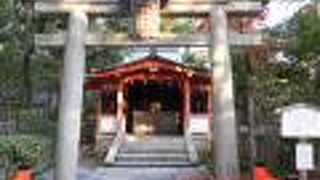 何故か鳥居に「太田神社」と「白髭神社」の表示が