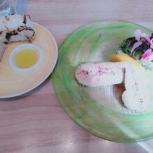 アンティパストとパン