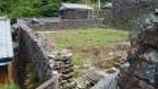 海辺近くにある独特な家並み