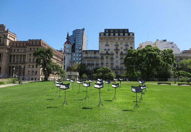 ラバージュ広場