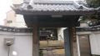 山門まわりはお寺らしさを感じた