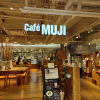 カフェ ムジ キャナルシティ博多店