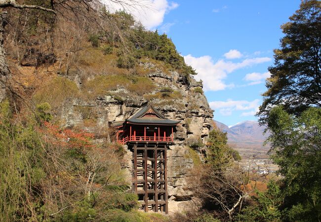 まさかの山登りでした