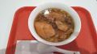 日本茶専門店だけど数種類の麺メニューもあります