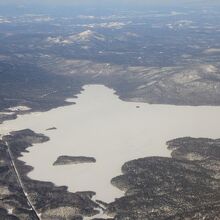 空から見た阿寒湖、撮影の価値ありです