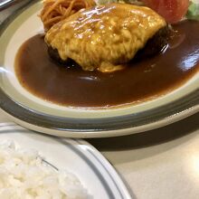 特製ハンバーグのセット