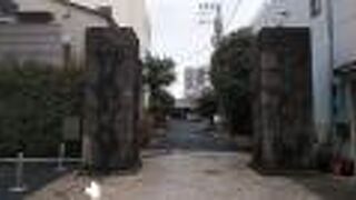 和の雰囲気漂う風情ある寺院