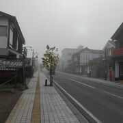 会津若松の隣駅七日町駅から続く道