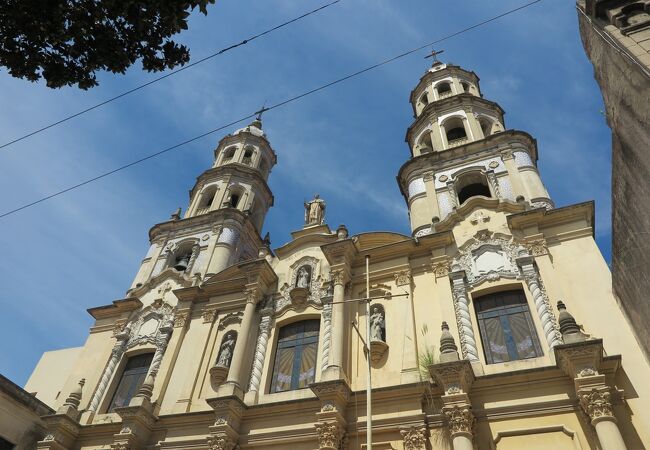 サン ペドロ ゴンザレス テルモ教会
