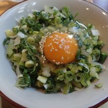 ネギ玉ご飯。初めてだったが、意外に美味しかった