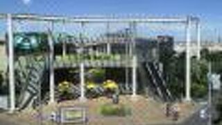 越谷レイクタウンのアウトレット専門店街