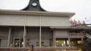 以前の秋田県立美術館の建物