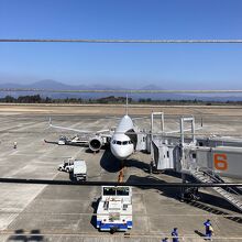 ANAじゃなくて「霧島連山」？
