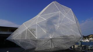 ぜひ中にも入ってほしい