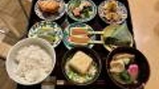 加賀麩「不室屋」でランチ