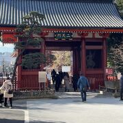 浅草寺の東側の入口