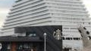 巨大オカリナの鐘楼